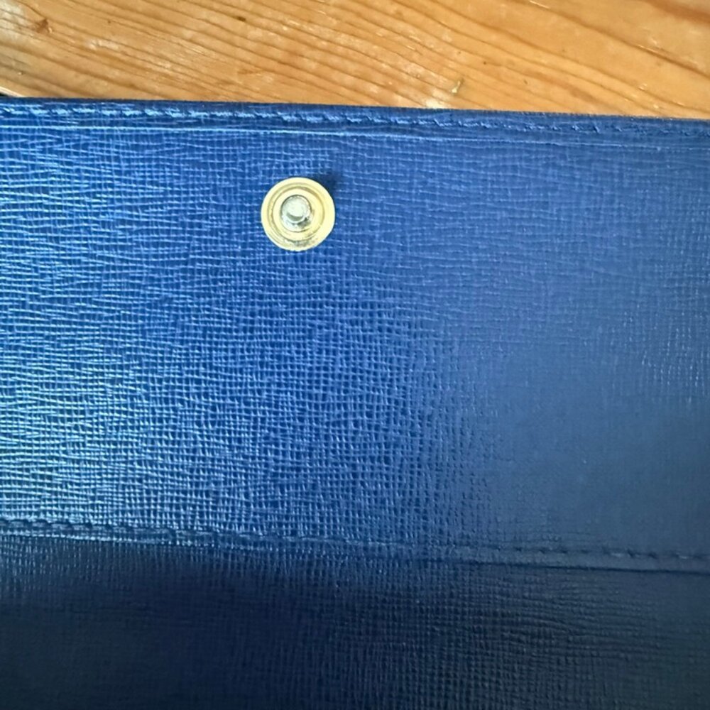 Furla Textured Wallet - Picture 8 of 10